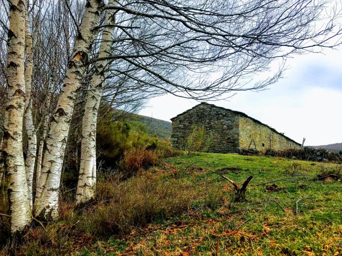 Casa Druna Lee ; Casa En El Campo Leilighet Santa Gadea  Eksteriør bilde